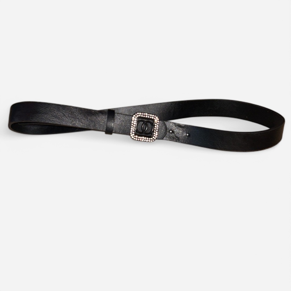 Black bedazzled belt